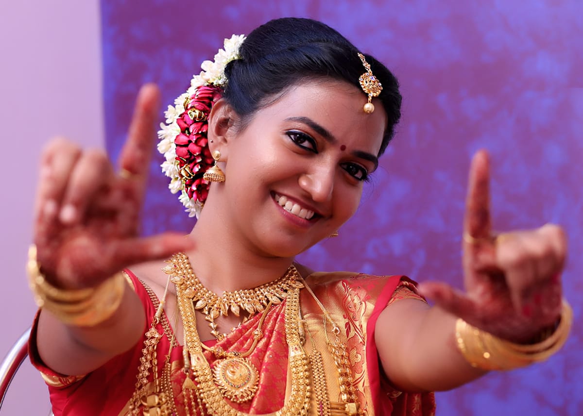 BARSANA BRIDAL STUDIO AND MAKEOVER KOVOOR